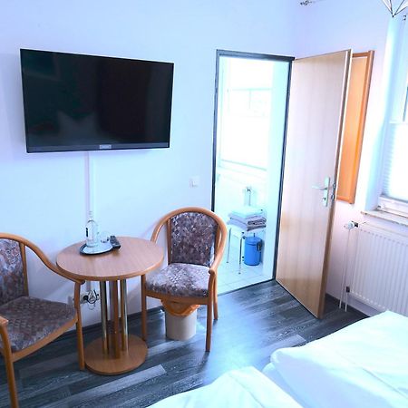 Hotel&Restaurant Am Bodden Putbus Buitenkant foto