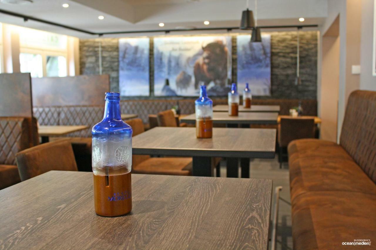 Hotel&Restaurant Am Bodden Putbus Buitenkant foto