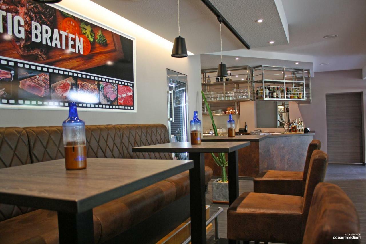 Hotel&Restaurant Am Bodden Putbus Buitenkant foto
